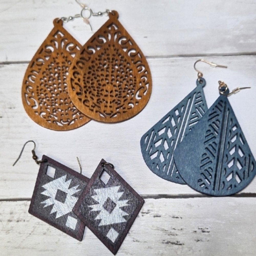 Plunder Brown and Blue Earrings Set